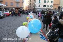 La calza dei record sfila in città