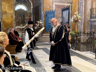 Nepi - Palio dei Borgia - Cerimonia dei ceri e benedizione del drappo