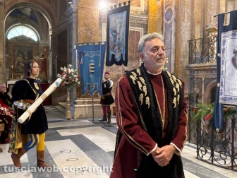 Nepi - Palio dei Borgia - Cerimonia dei ceri e benedizione del drappo