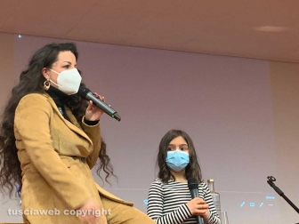 Chiara Frontini presenta il sondaggio di Viterbo 2020