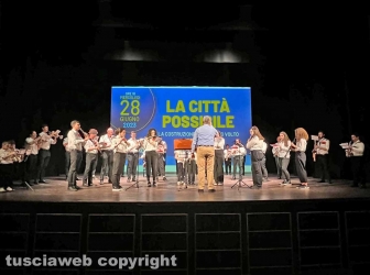 Viterbo - Teatro dell’Unione - L’incontro a un anno dalla vittoria delle elezioni comunali di Chiara Frontini