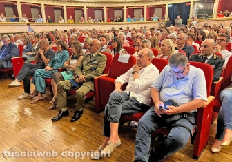 Viterbo - Teatro dell’Unione - L’incontro a un anno dalla vittoria delle elezioni comunali di Chiara Frontini