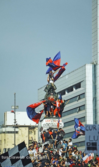 Cileni ancora in rivolta