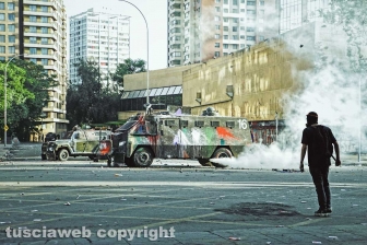 Cileni ancora in rivolta