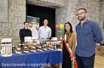 Viterbo - Cioccotuscia - L'inaugurazione con l'assessora Scardozzi