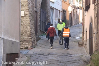 Cittadini e studenti al lavoro per "Puliamo Viterbo"