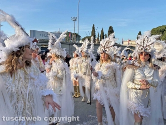 Carnevale - Civita Castellana - La sfilata di carri e maschere
