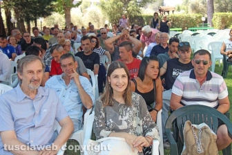 Viterbo - Claudia Koll alla comunità della Quercia