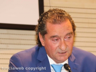Viterbo - Antonio Porri, sindaco di Vasanello al concorso "A Silvia"