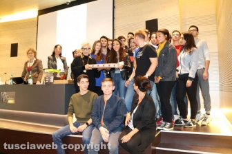 Viterbo - I vincitrici del concorso "A Silvia"