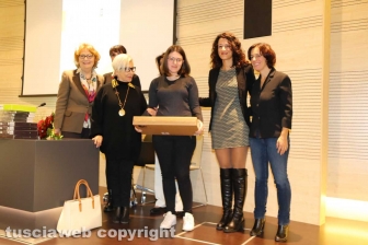 Viterbo - I vincitrici del concorso "A Silvia"