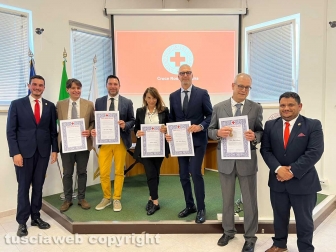 Consegna medaglie di benemerenza della croce rossa