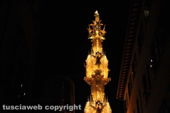 Corso Italia, piazza del Teatro, la salita e l'arrivo