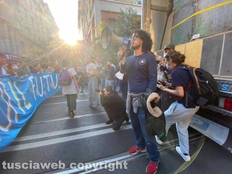Roma - G20, corteo di manifestanti