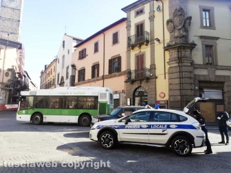 Viterbo - Coronavirus - Il posto di blocco della Polizia locale
