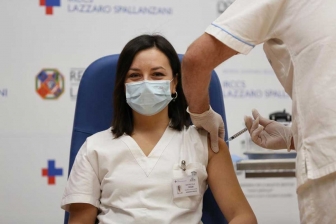 Covid, i primi vaccinati in Italia