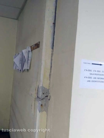 Civita Castellana - Istituto Colasanti, classi dell'odontotecnico