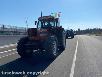 Viterbo - Crisi e caro gasolio, il corteo di protesta degli agricoltori