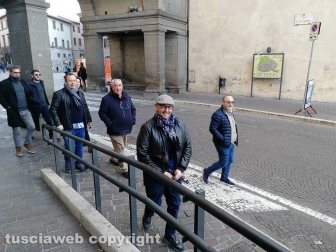 Viterbo - Crisi in comune - Il gruppo FdI va alla riunione