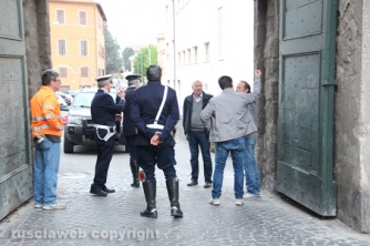 Crolla il tetto della porta del Carmine
