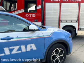 Viterbo - Crolla il tetto di un palazzetto medievale a piazza del Gesù