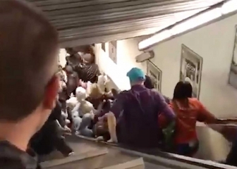Roma - Frana la scala mobile della metro