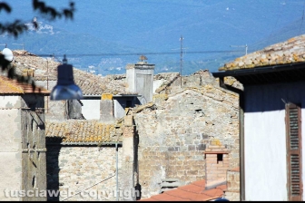 Crolli e lesioni a Sipicciano