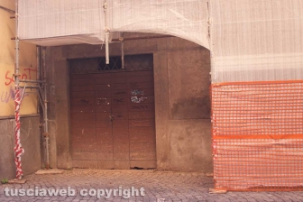 Viterbo - Crollo in via Cardinal La Fontaine