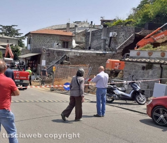 Montefiascone - Crollo in via Oreste Borghesi