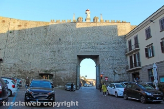 Da Porta Romana a Porta del Carmine