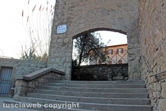 Da Porta Romana a Porta del Carmine