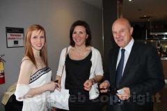 Mauro Barlozzini con la moglie e Valeria Monacelli