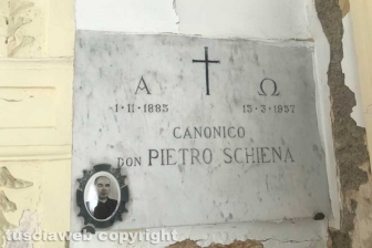 Viterbo - Degrado al cimitero di San Lazzaro