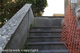 Montefiascone - Degrado al cimitero