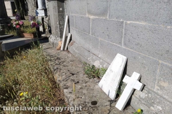 Montefiascone - Degrado al cimitero