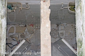 Degrado e sporcizia al Bucone