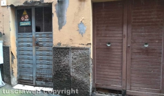 Viterbo - Il degrado in via della Casaccia