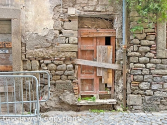 Degrado nel quartiere medievale