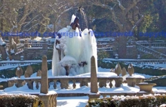 La fontana dei quattro mori a Villa Lante danneggiata dal ghiaccio