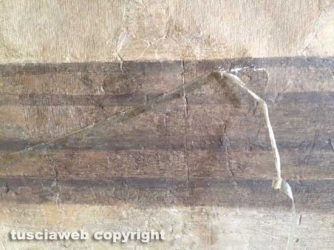 Viterbo - Deturpato un affresco alla Sala Regia