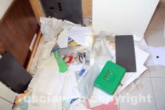 Gli uffici a soqquadro