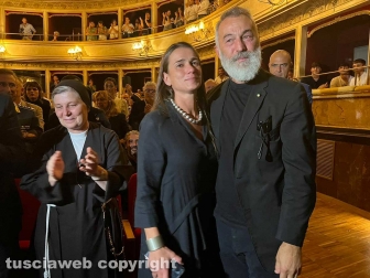 Viterbo - Teatro dell’Unione - La presentazione di Dies Natalis la nuova macchina di Santa Rosa - Raffaele Ascenzi e la moglie