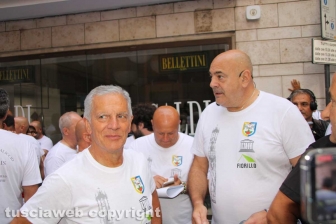 Viterbo - Macchina di Santa Rosa - Dies Natalis la prova per le vie della città - Il capofacchino Sandro Rossi e Massimo Mercarini