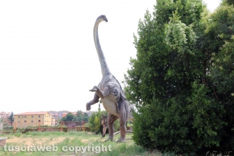 Viterbo - Dinosauri in carne e ossa