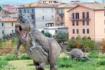Viterbo - Dinosauri in carne e ossa