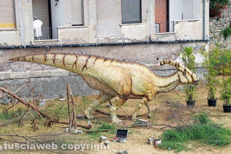 Viterbo - Dinosauri in carne e ossa