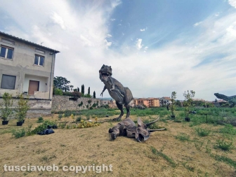 Viterbo - Dinosauri in carne e ossa