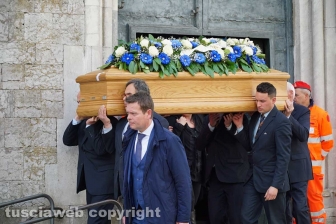 Dolore ad Amelia per i funerali di Francesco Marigliani