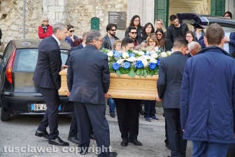 Dolore ad Amelia per i funerali di Francesco Marigliani