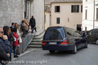 Dolore ad Amelia per i funerali di Francesco Marigliani